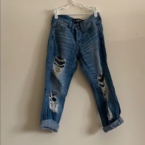 Self cropped Hollister jeans to fit petite